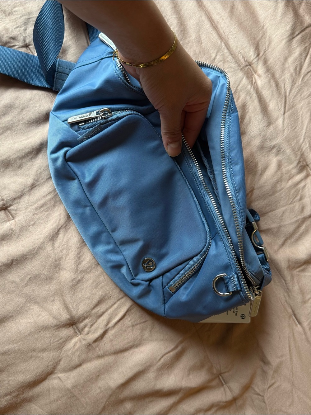 Lululemon Everywhere Belt Bag XL Washed Denim Silver NWT - Picture 2 of 10